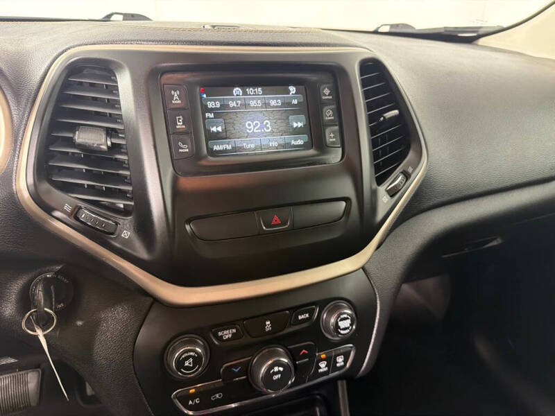 2017 Jeep Cherokee Latitude