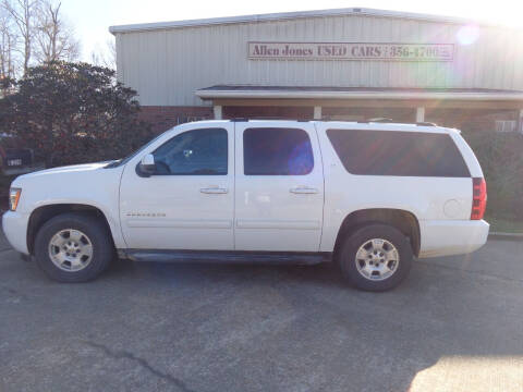 2014 Chevrolet Suburban for sale at ALLEN JONES USED CARS INC in Steens MS