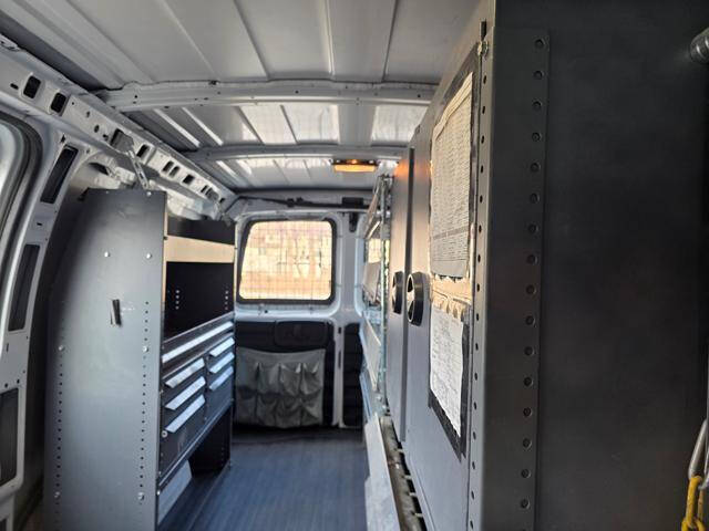 2011 Chevrolet Express 2500