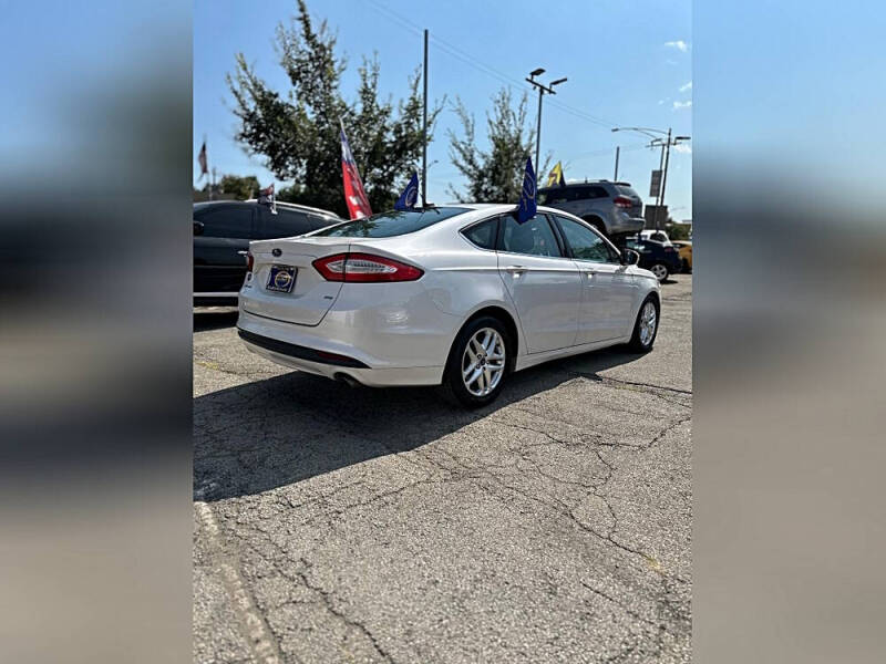 2013 Ford Fusion SE