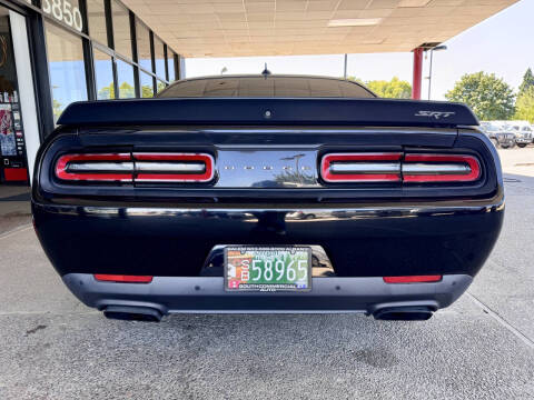 2016 Dodge Challenger SRT Hellcat