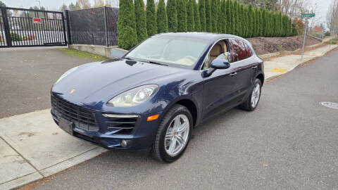 2015 Porsche Macan S