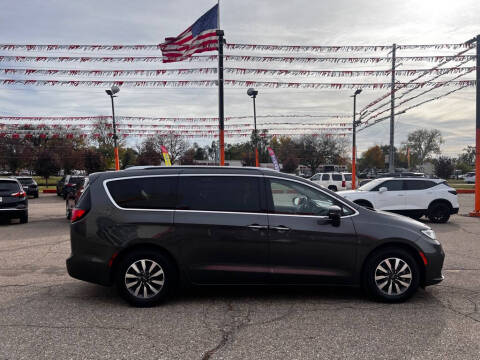 2021 Chrysler Pacifica Touring L