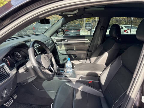 2021 Volkswagen Atlas Cross Sport V6 SE R-Line