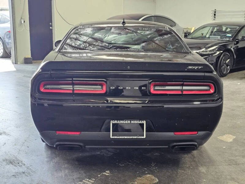2016 Dodge Challenger SRT Hellcat