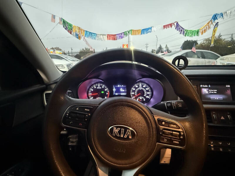 2016 Kia Optima LX