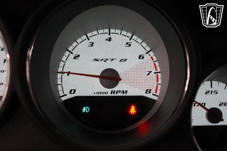 2009 Dodge Challenger SRT8