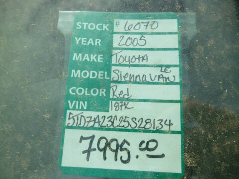 2005 Toyota Sienna LE 7 Passenger