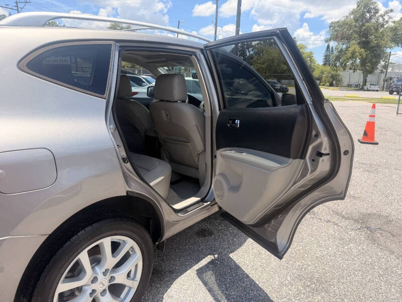2011 Nissan Rogue SV