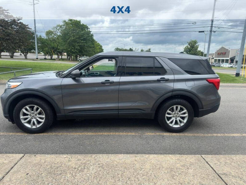 2021 Ford Explorer