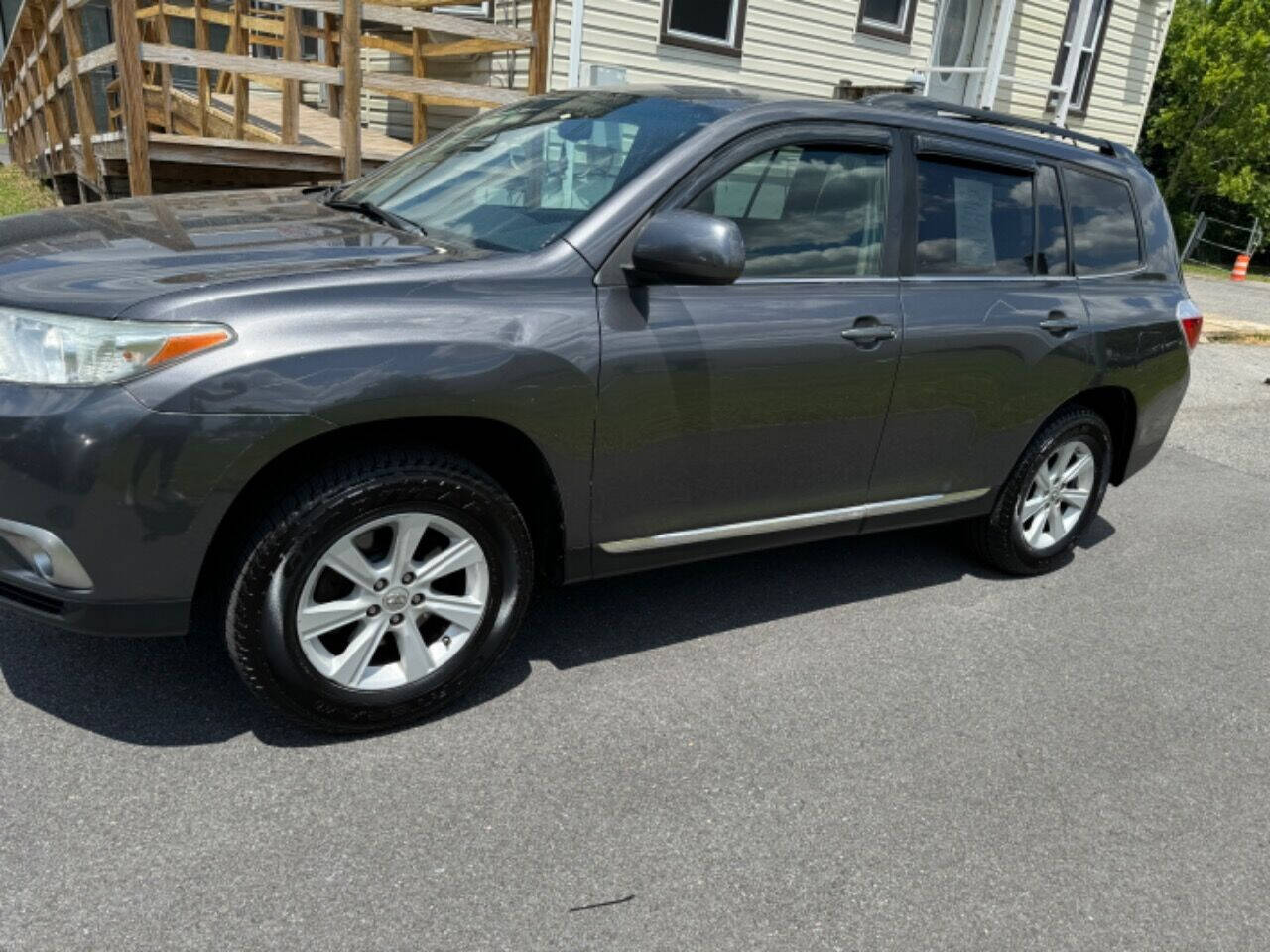 2013 Toyota Highlander for sale at Singh's Auto Sales in Jessup, MD