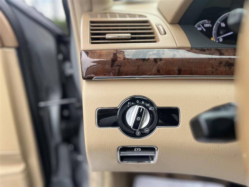 2011 Mercedes-Benz S-Class S 550 4MATIC