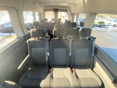 2022 Ford Transit 350 XLT