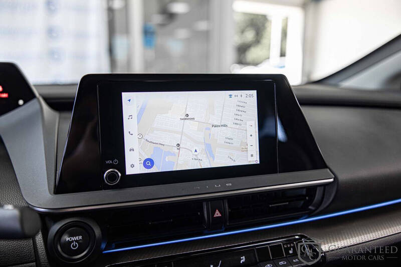 2023 Toyota Prius XLE