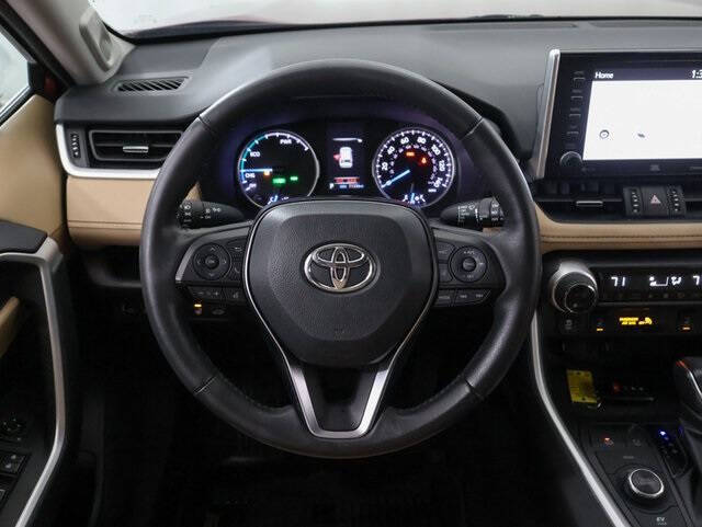 2021 Toyota RAV4 Hybrid XLE Premium