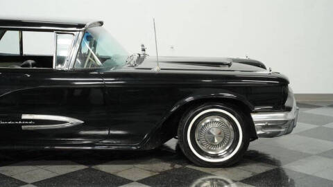 1959 Ford Thunderbird