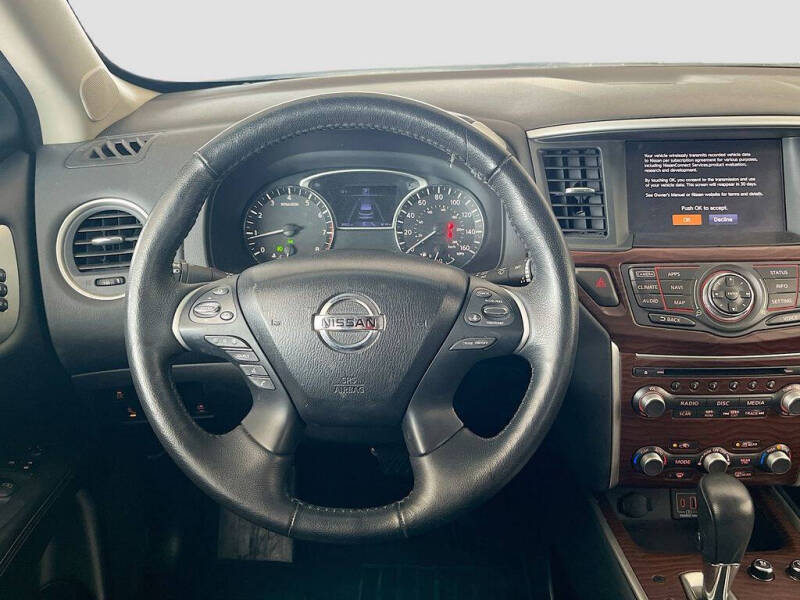 2019 Nissan Pathfinder Platinum