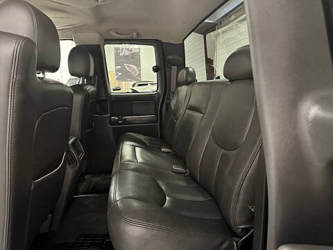 2004 Chevrolet Silverado 1500