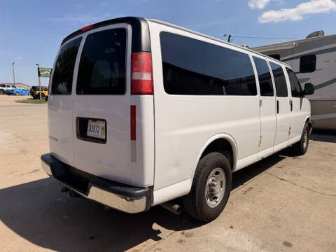 2017 Chevrolet Express LT 3500