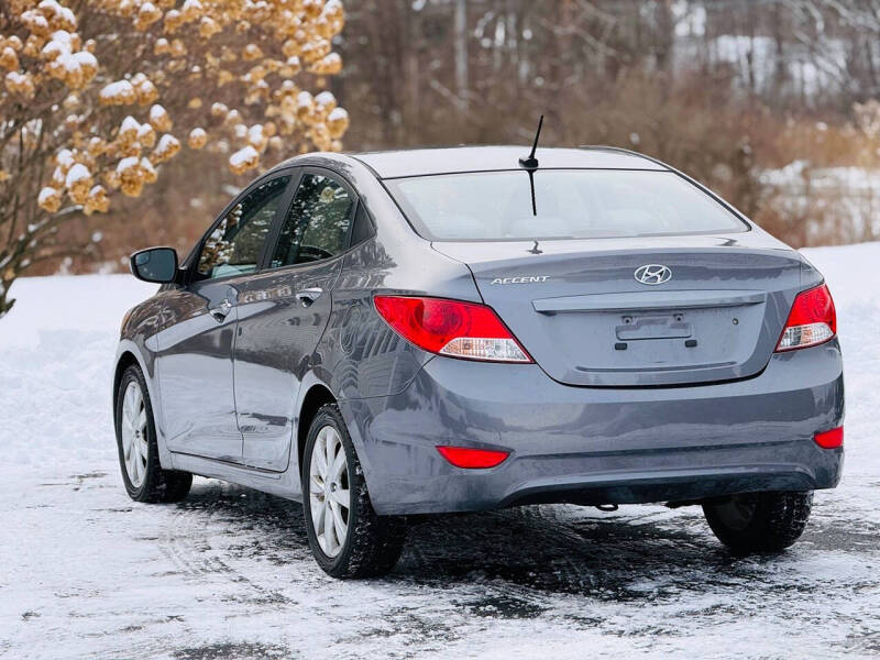 2014 Hyundai Accent GLS