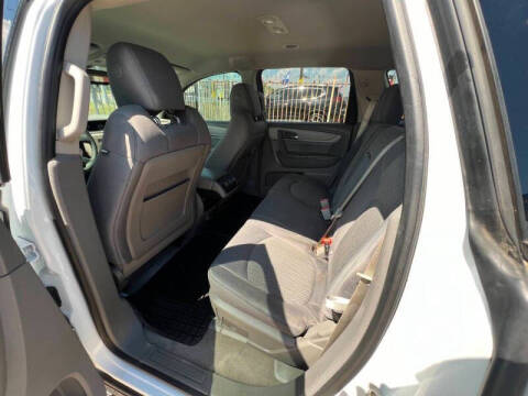 2016 Chevrolet Traverse LS