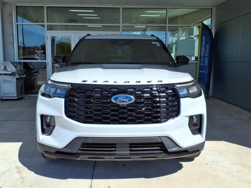 2026 Ford Explorer ST-Line