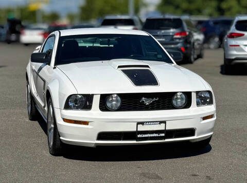 2006 Ford Mustang GT Deluxe