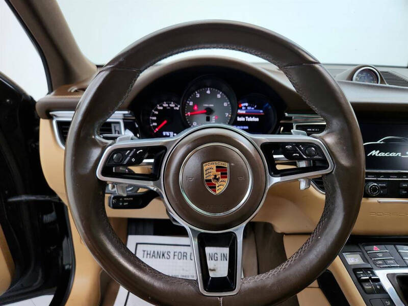 2016 Porsche Macan S