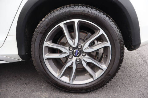 2018 Volvo V60 Cross Country T5 Premier