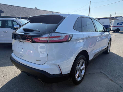 2019 Ford Edge SE