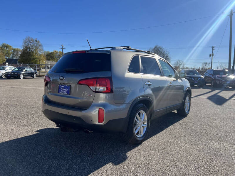 2014 Kia Sorento LX