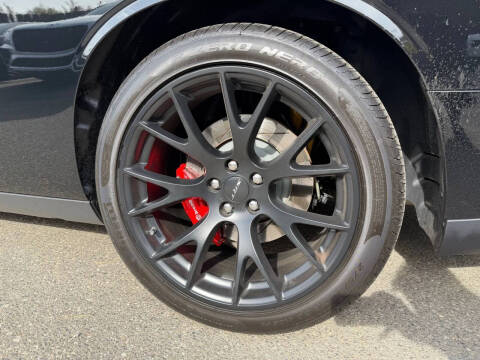 2015 Dodge Challenger SRT Hellcat