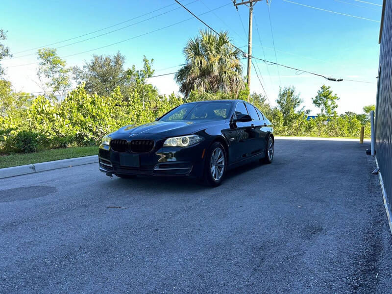 2014 BMW 5 Series 528i