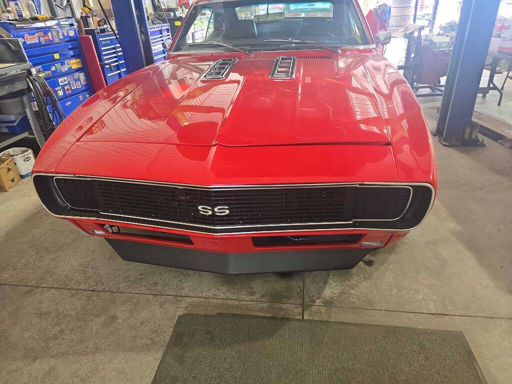 1968 Chevrolet Camaro 2