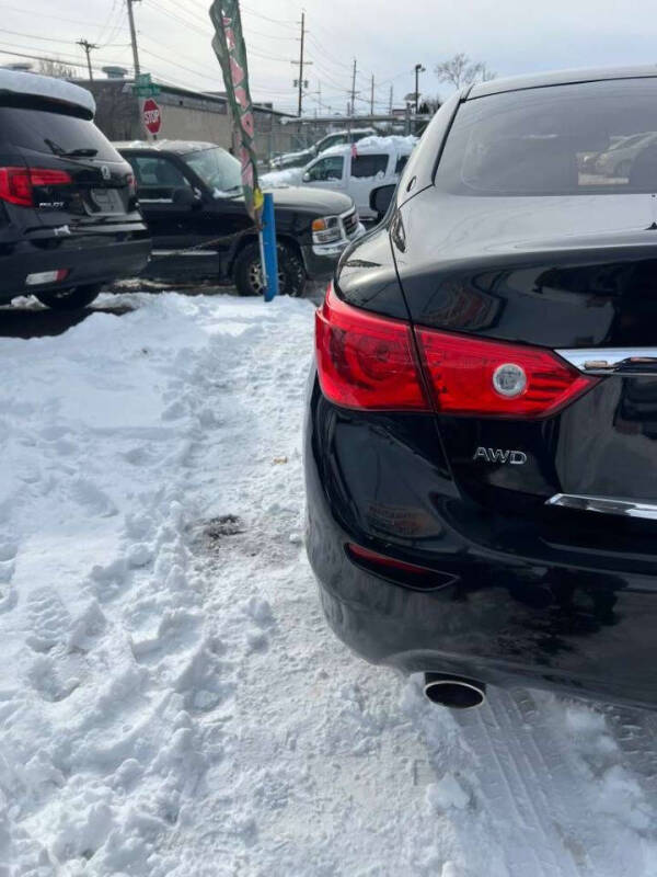 2017 Infiniti Q50 2.0T