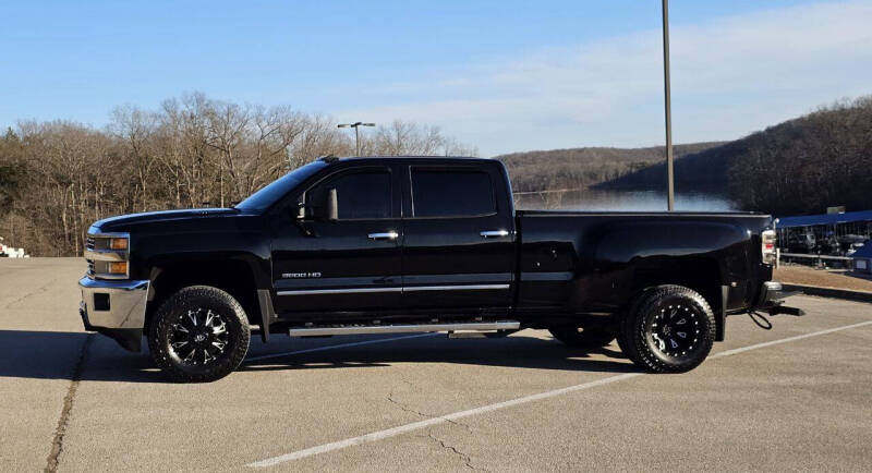 2015 Chevrolet Silverado 3500HD LTZ's photo