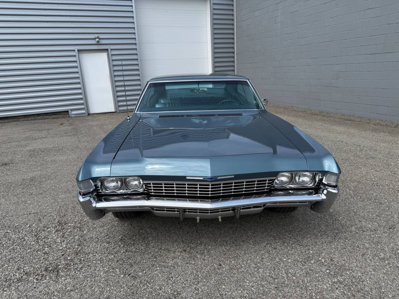 1968 Chevrolet Impala Fastback 73