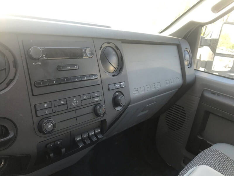 2012 Ford F-250 Super Duty XL