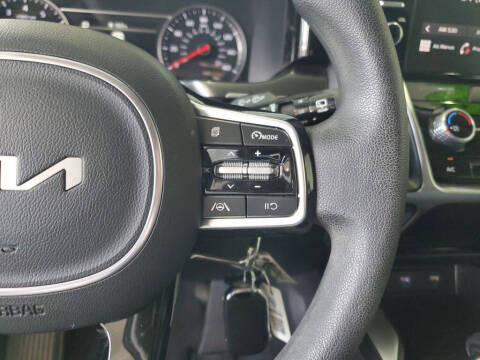 2023 Kia Sorento LX