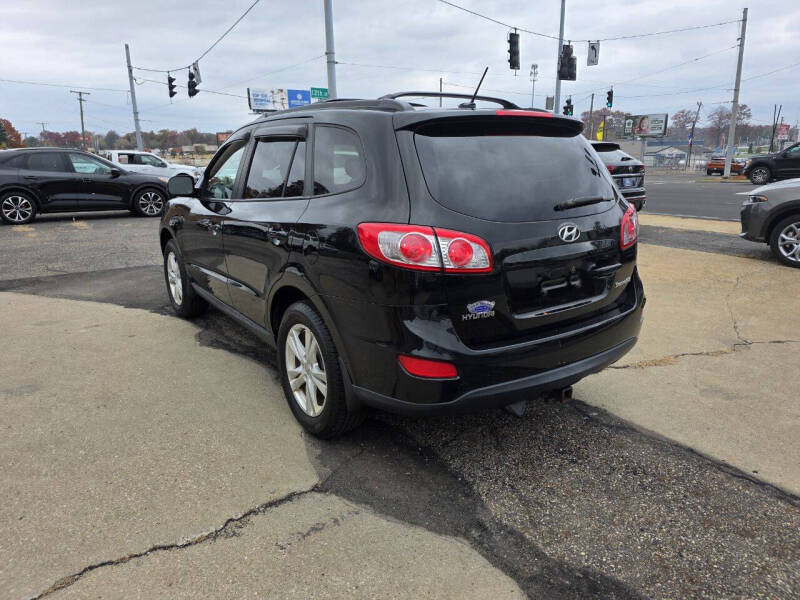 2011 Hyundai Santa Fe SE