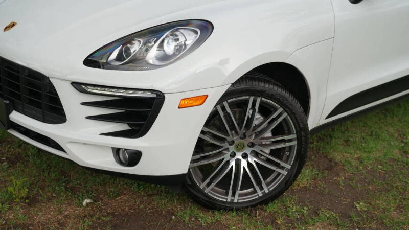 2015 Porsche Macan S