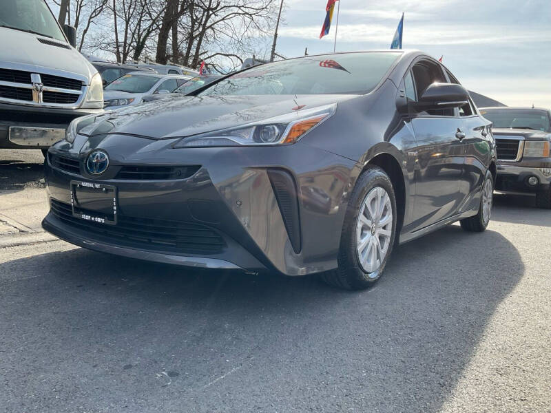 2022 Toyota Prius LE