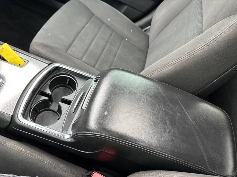 2014 Dodge Charger SXT