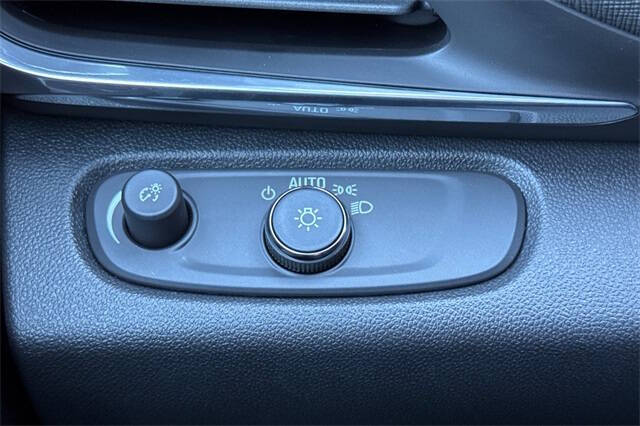 2024 Buick Envista Preferred