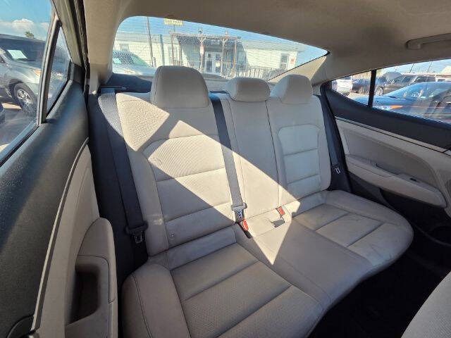 2017 Hyundai Elantra Value Edition