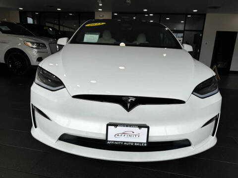 2023 Tesla Model X Standard Range