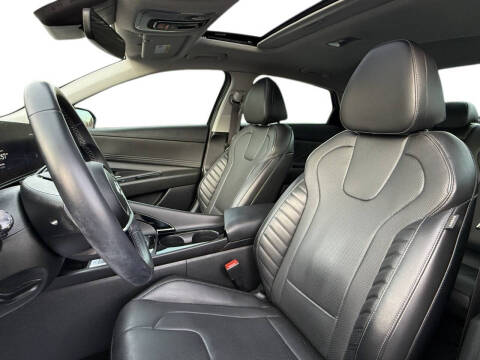 2023 Hyundai Elantra Hybrid Limited