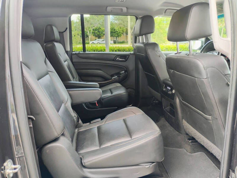 2017 Chevrolet Suburban LT