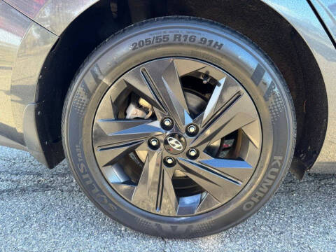 2022 Hyundai Elantra