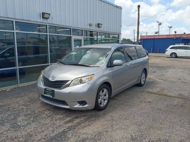 2011 Toyota Sienna
